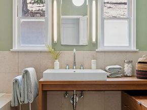 8420 La Tuna Canyon Road, Sun Valley CA 91352