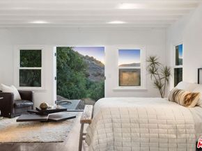 8420 La Tuna Canyon Road, Sun Valley CA 91352