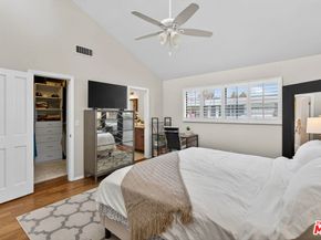 928 11th Street 2, Santa Monica CA 90403