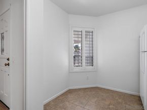 3525 Lebon Dr. 302, San Diego CA 92122