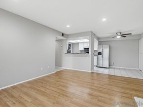9439 Fairgrove Ln 102, San Diego CA 92129