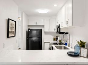 5606 Caminito Roberto, San Diego CA 92111