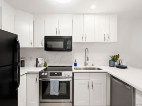 5606 Caminito Roberto, San Diego CA 92111