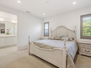 7938 Lusardi Creek Ln, San Diego CA 92127