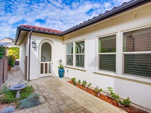 7938 Lusardi Creek Ln, San Diego CA 92127