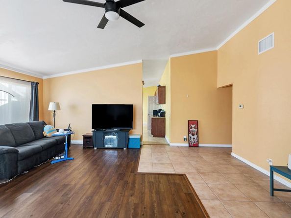 11343 Avenida Del Gato, San Diego CA 92126