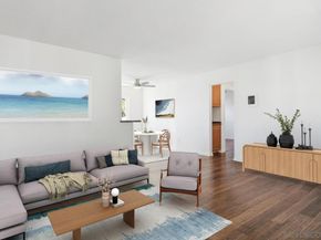 4950 Coronado Ave 7, San Diego CA 92107