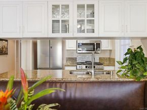 729 Capistrano Pl, San Diego CA 92109