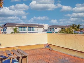 1027 Essex St B, San Diego CA 92103