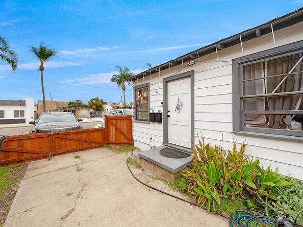 225 Landis Ave, Chula Vista CA 91910