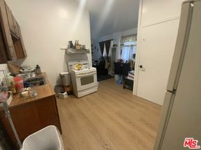 826 E 65th Street, Inglewood CA 90302
