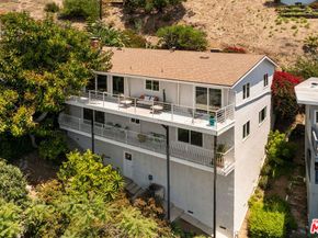 1241 Corona Drive, Glendale CA 91205