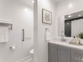 6225 Coldwater Canyon Avenue 112, North Hollywood CA 91606