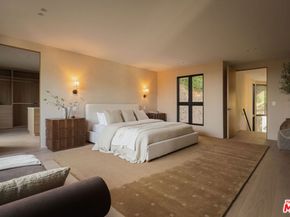 1417 Bluebird Avenue, West Hollywood CA 90069