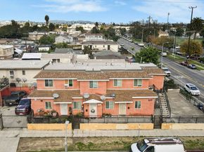 711 W 90th Street, Los Angeles CA 90044