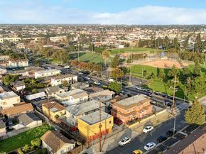 711 W 90th Street, Los Angeles CA 90044