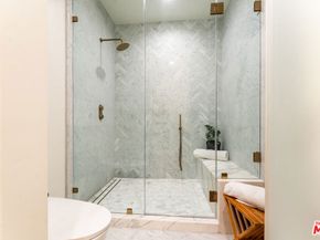 2324 S Beverly Glen Blvd 206, Los Angeles CA 90064