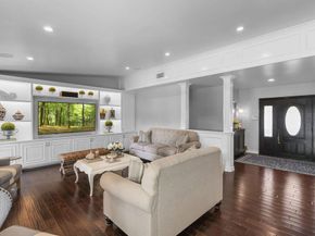 20348 Coraline Circle, Chatsworth CA 91311