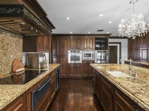 20348 Coraline Circle, Chatsworth CA 91311