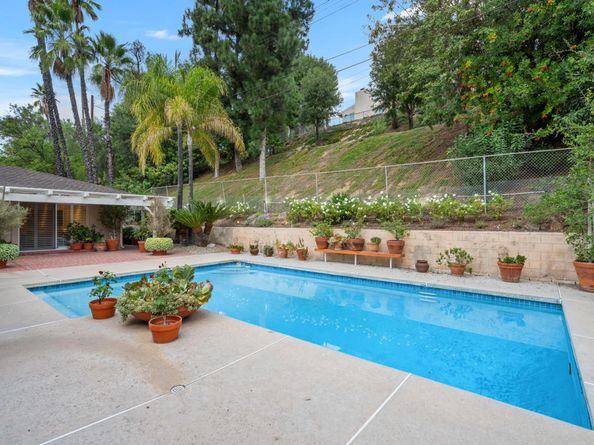 16445 Garvin Drive, Encino CA 91436