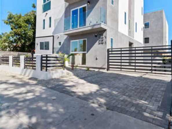 2636 Virginia Road, Los Angeles CA 90016