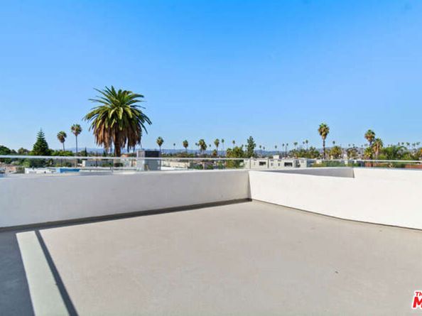 2636 Virginia Road, Los Angeles CA 90016