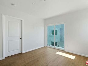 2636 Virginia Road, Los Angeles CA 90016