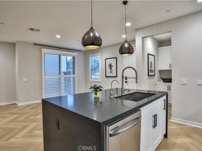 1419 N Indian Hill Boulevard, Claremont CA 91711