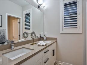 1419 N Indian Hill Boulevard, Claremont CA 91711
