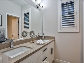 1419 N Indian Hill Boulevard, Claremont CA 91711