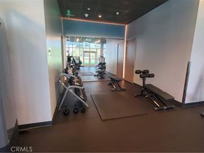 877 Francisco 1720, Los Angeles CA 90017