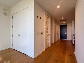 877 Francisco 1720, Los Angeles CA 90017