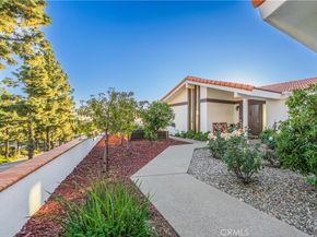 2817 N Mountain, Claremont CA 91711
