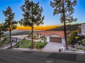 2817 N Mountain, Claremont CA 91711