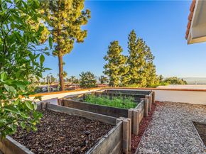 2817 N Mountain, Claremont CA 91711