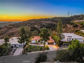 2817 N Mountain, Claremont CA 91711