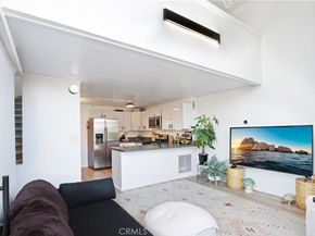 5036 Aldama, Los Angeles CA 90042