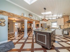 937 Emerson, Upland CA 91784