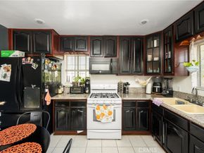 1912 E 10th, Long Beach CA 90813