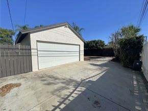 8735 Corbin Avenue, Northridge CA 91324