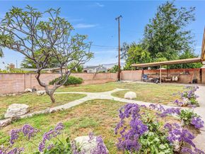 5203 N Enid Avenue, Azusa CA 91702