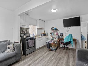 9538 Compton, Los Angeles CA 90002