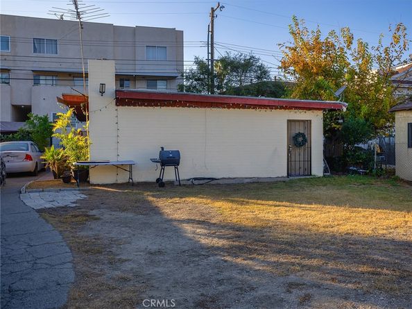 2309 N Niagara Street, Burbank CA 91504