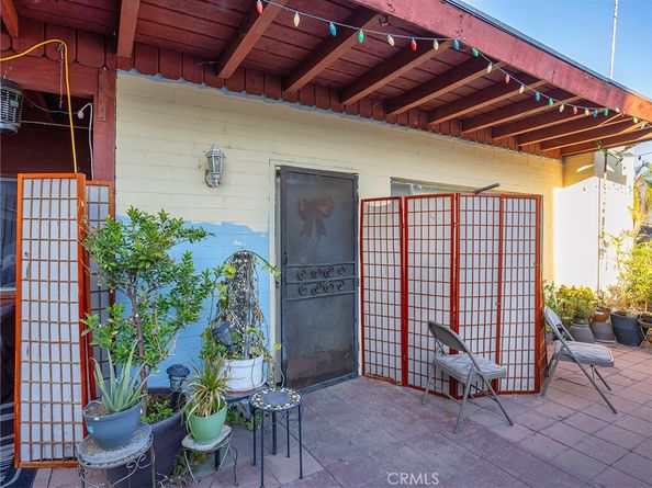 2309 N Niagara Street, Burbank CA 91504