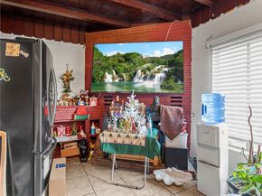 2309 N Niagara Street, Burbank CA 91504