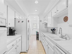 4647 Willis Avenue 209, Sherman Oaks CA 91403