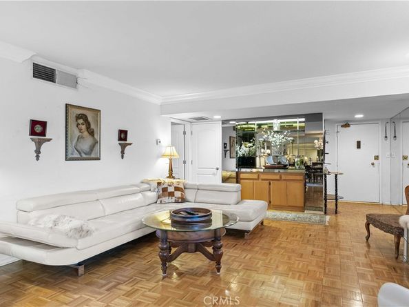 4647 Willis Avenue 209, Sherman Oaks CA 91403