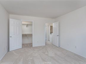 6840 De Celis Place 32, Van Nuys CA 91406