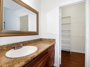 5738 Skyview Way C, Agoura Hills CA 91301