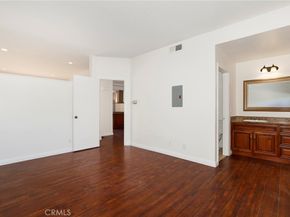 5738 Skyview Way C, Agoura Hills CA 91301